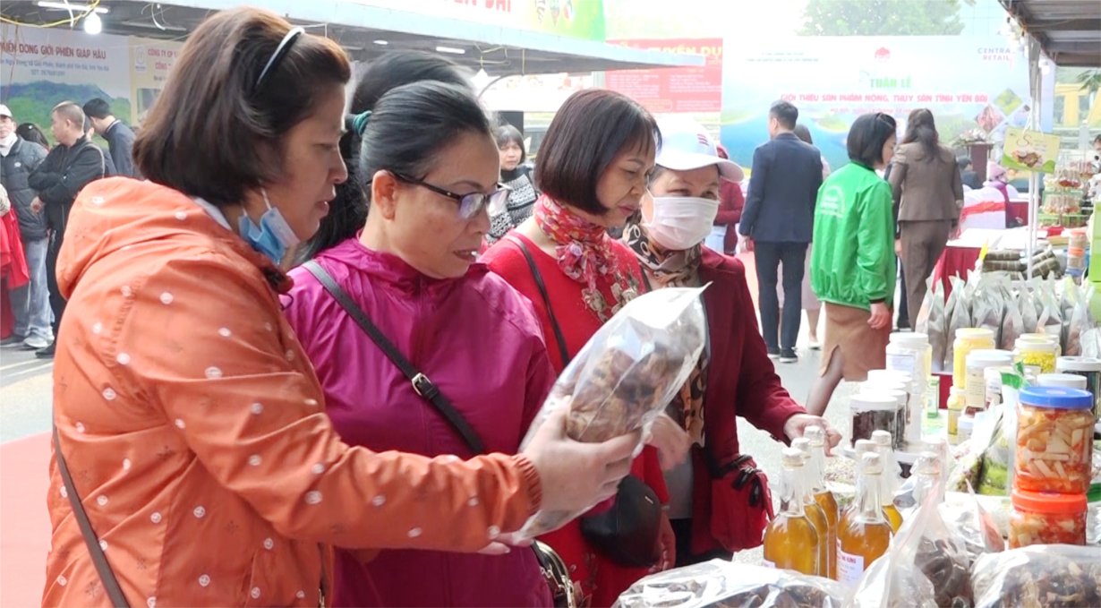 Đưa đặc sản vùng cao vào siêu thị lớn (21/3/2023)